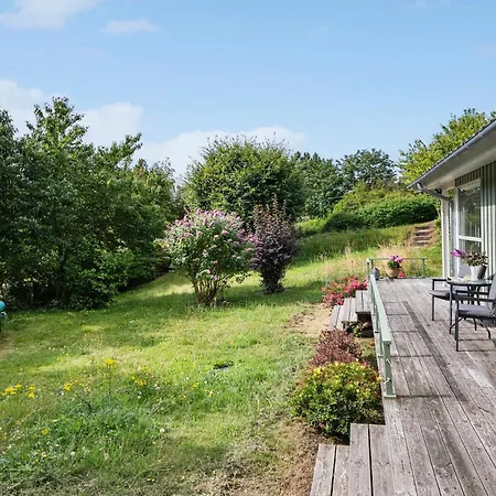 3 Bedroom Stunning In Prázdninový dům *